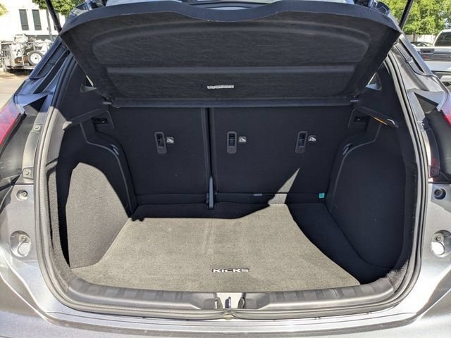 Used 2023 Gun Metallic Nissan SR image 28