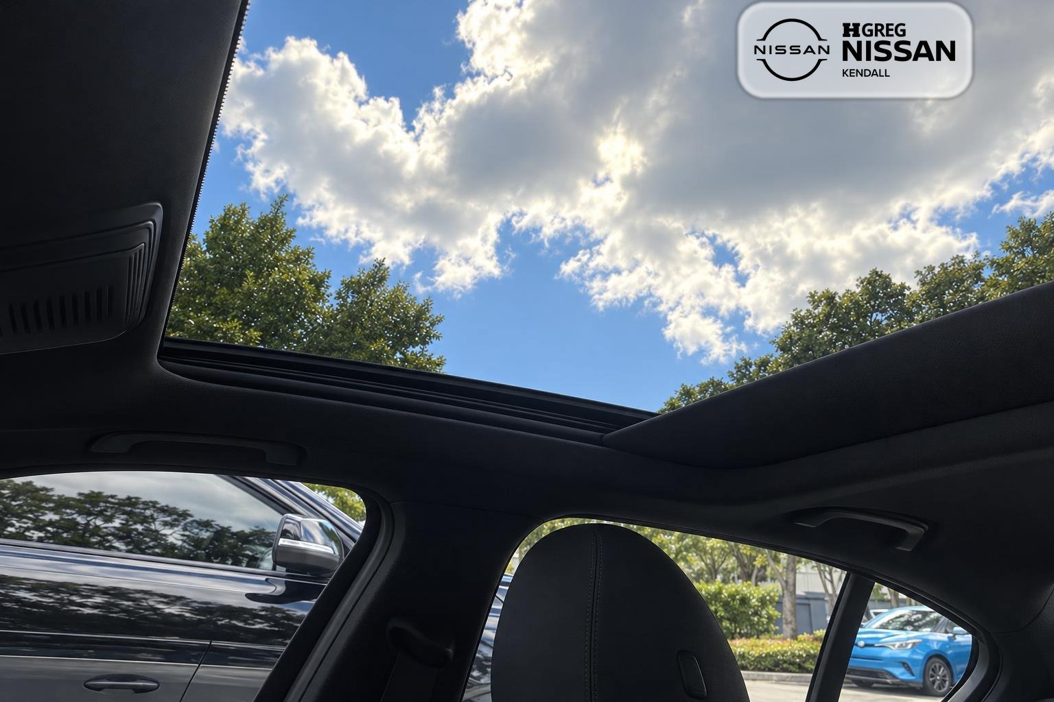 Used 2020 White BMW 330i image 10