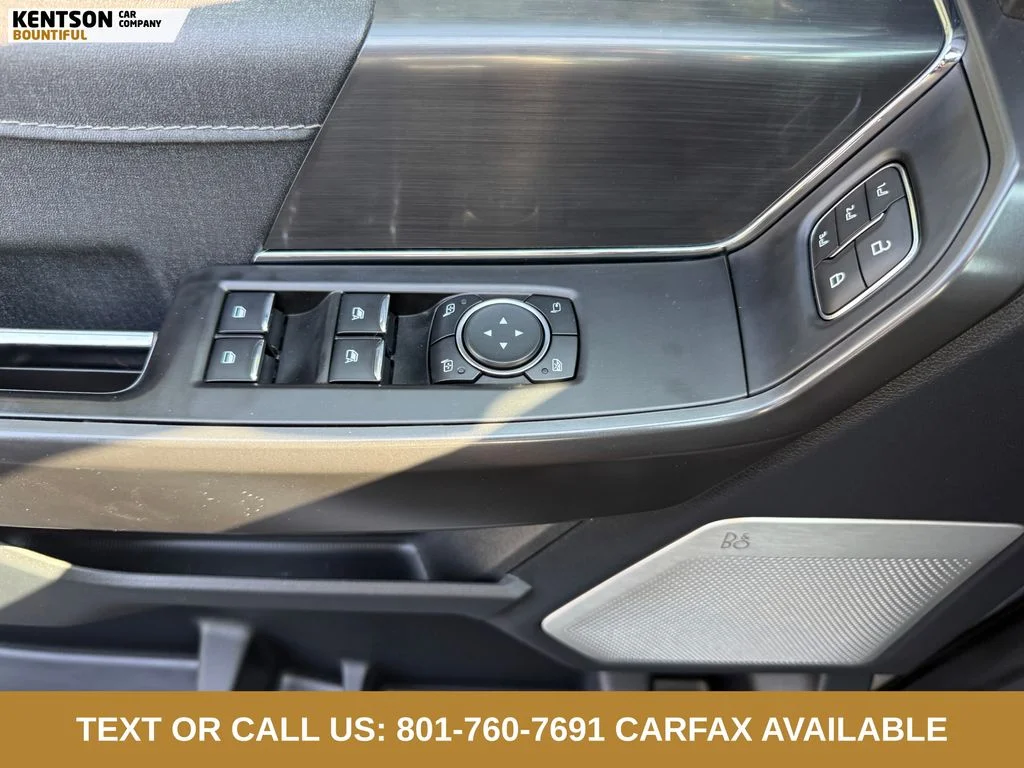 Used 2024 Gray Ford Lariat image 19