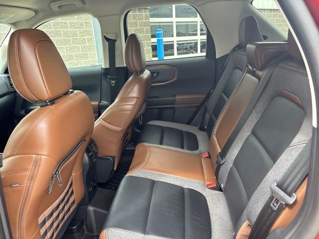 Used 2022 Red Ford Outer Banks image 31