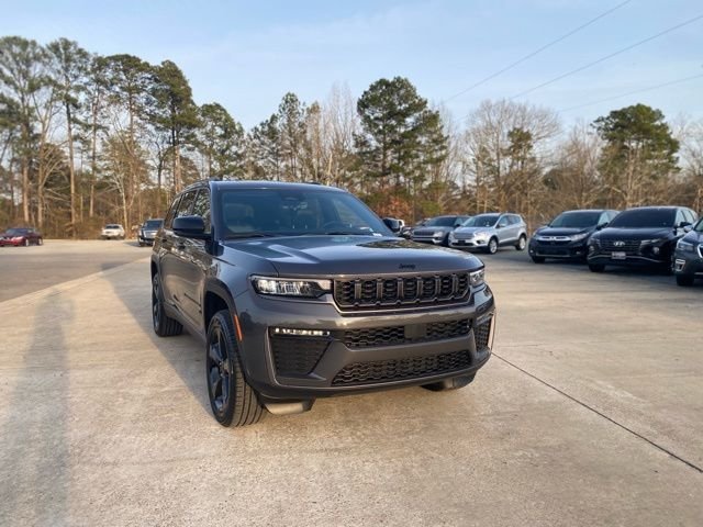 New 2026 Baltic Gray Metallic Clearcoat Jeep Limited image 3