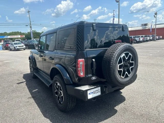 New 2026 Shadow Black Ford Outer Banks® image 4