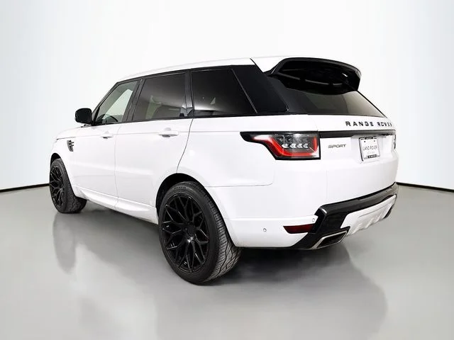 Used 2020 White Land Rover HSE Dynamic image 7