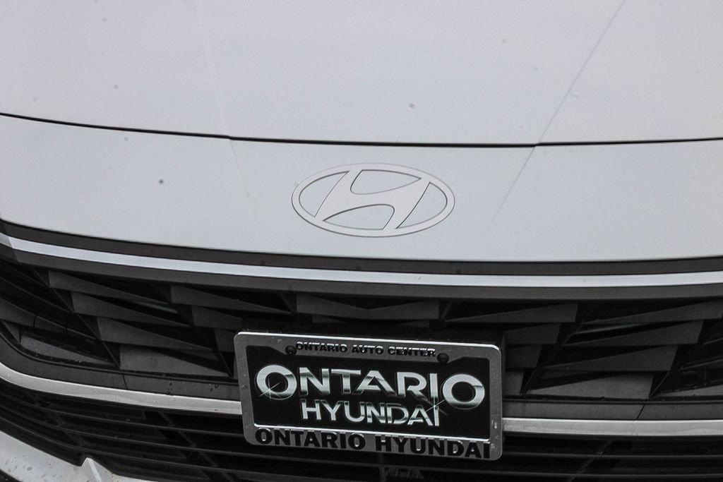Certified Used 2025 White Hyundai SEL Sport image 8
