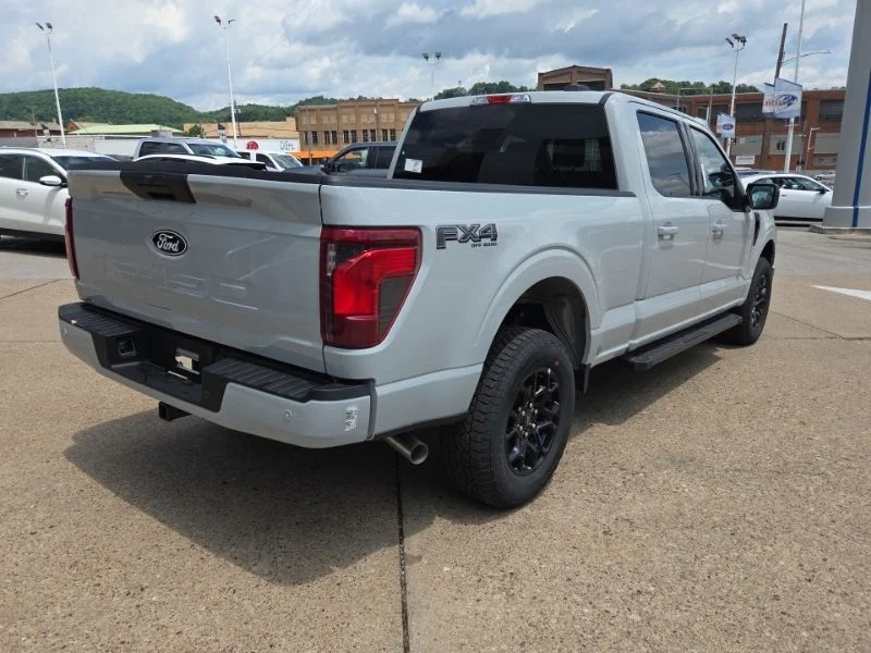 New 2026 Avalanche Ford XLT image 7
