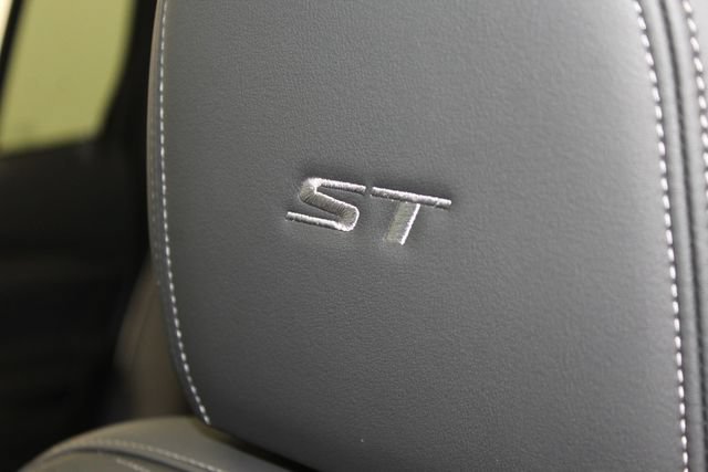 2026 Buick Enclave Sport Touring - Photo 32