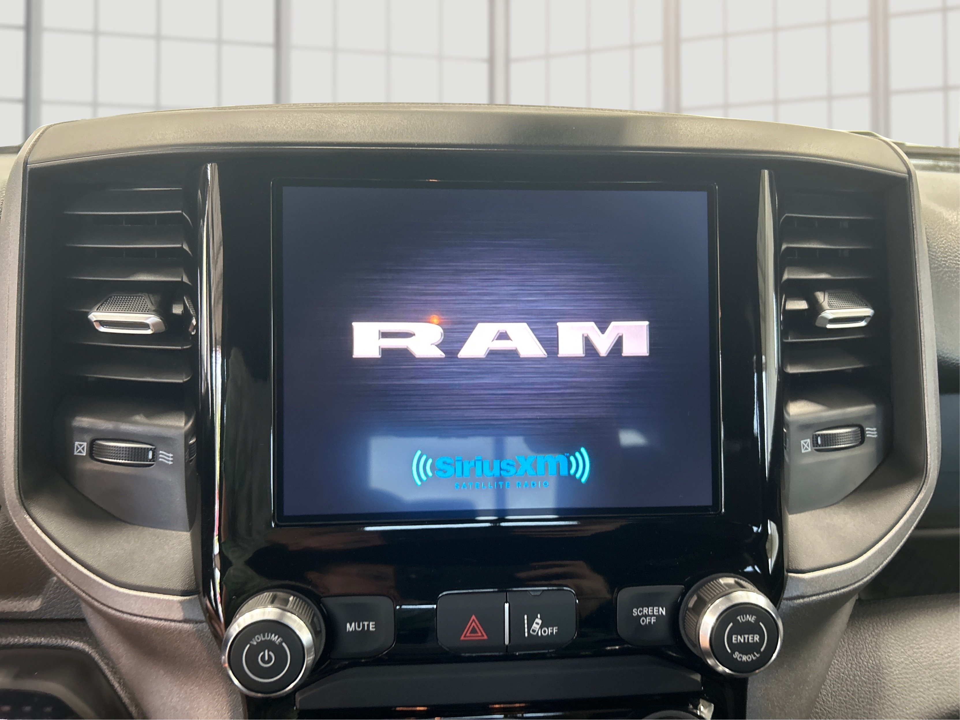 New 2026 Bright White Clearcoat RAM Tradesman image 12