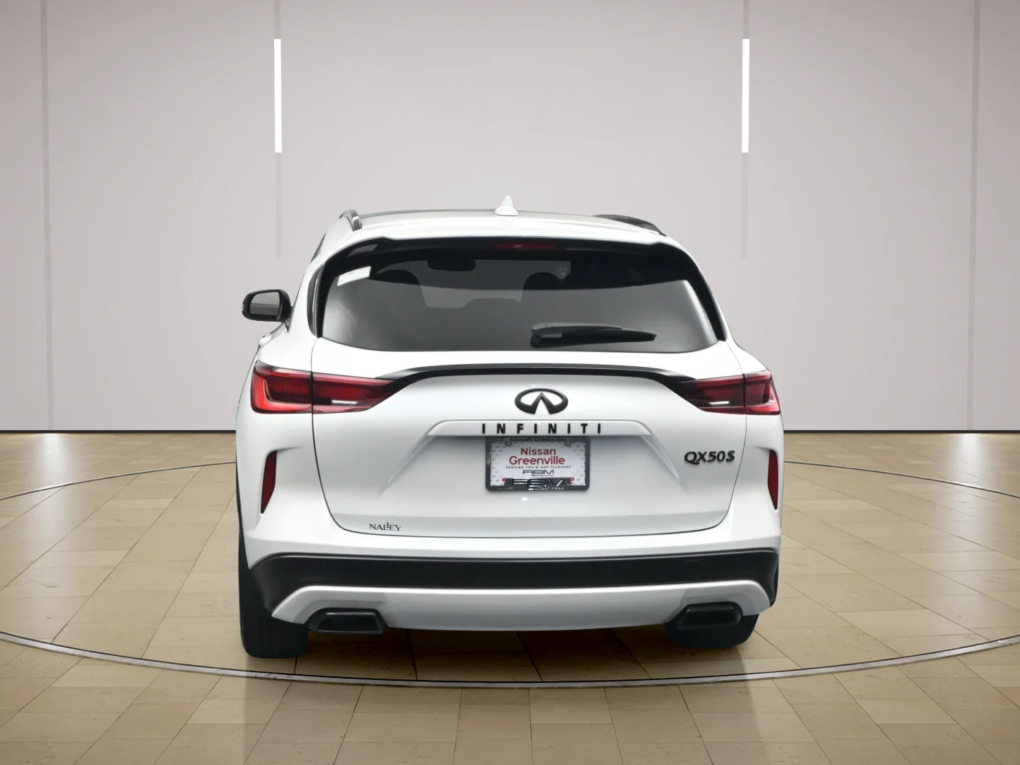 Used 2024 Radiant White INFINITI SPORT image 6