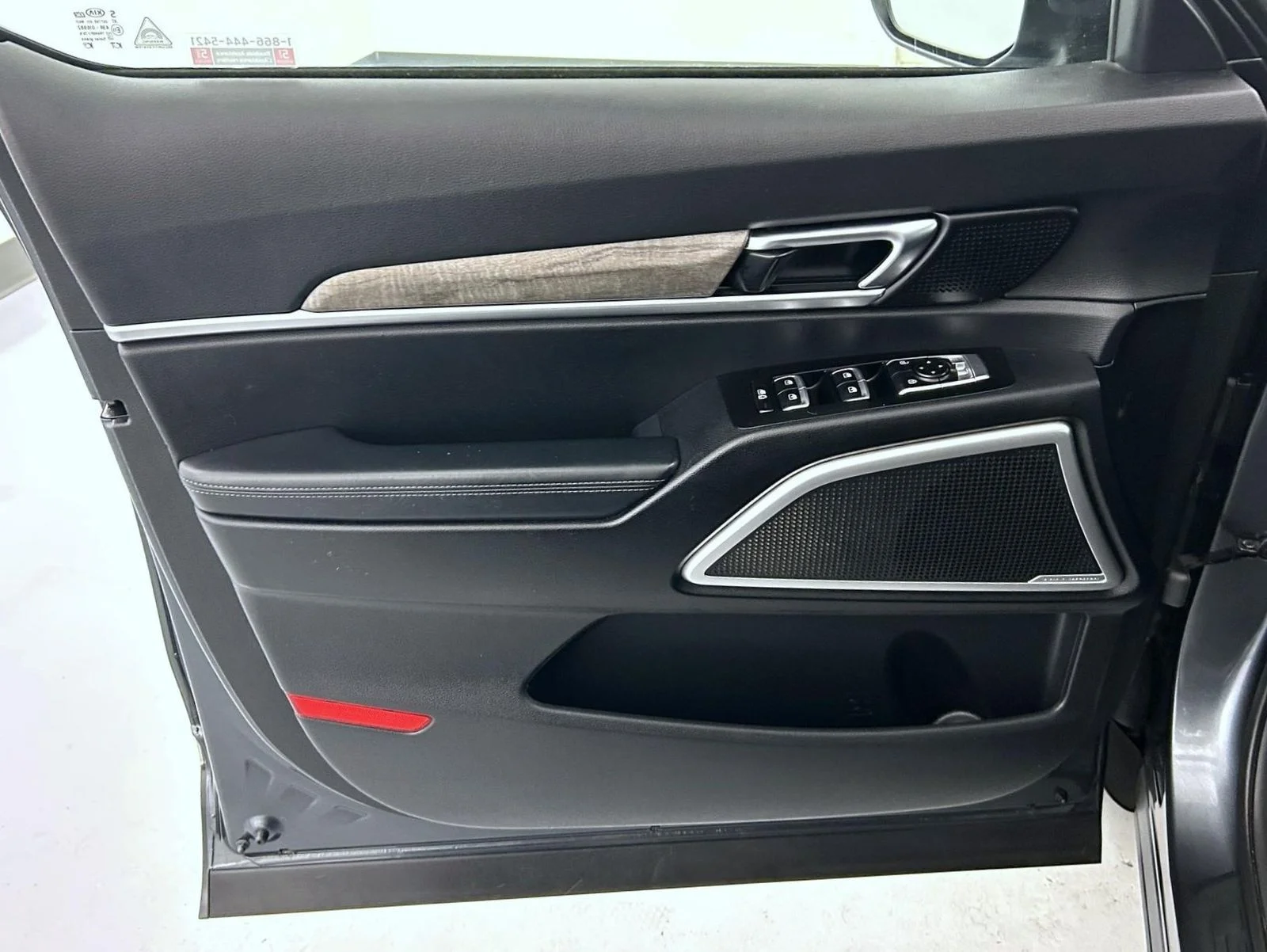 Used 2020 Gray Kia EX image 9