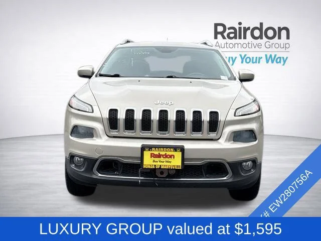 Used 2014 Cashmere Pearlcoat Jeep Limited image 2