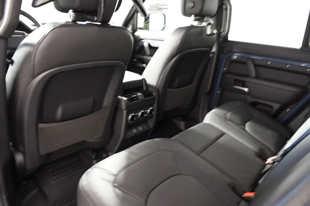 New 2026 Tasman Blue Land Rover S image 26