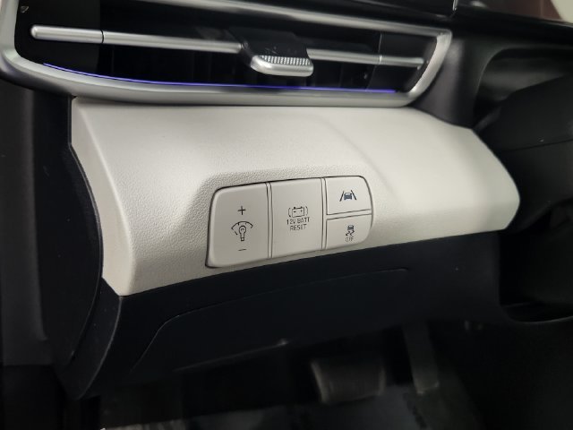 2023 Hyundai Elantra Limited - Photo 21