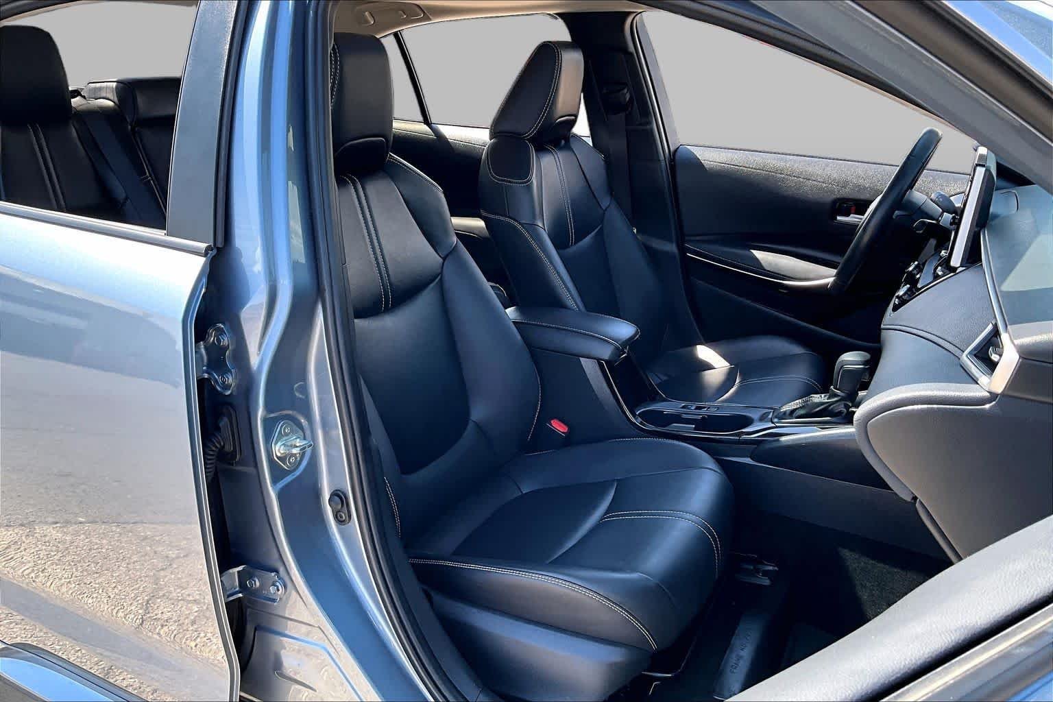 Used 2024 Celestite Toyota Hybrid XLE image 9