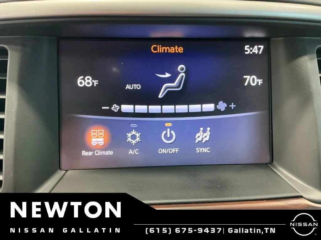 Used 2019 Pearl White Nissan Platinum image 32