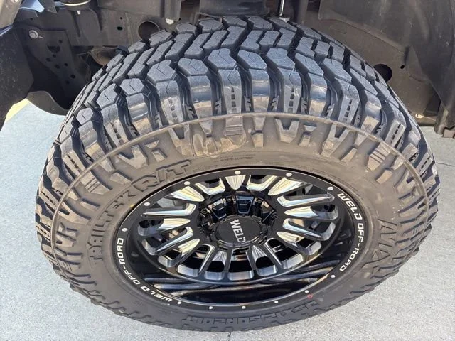 Used 2024 Red Jeep Sahara image 33