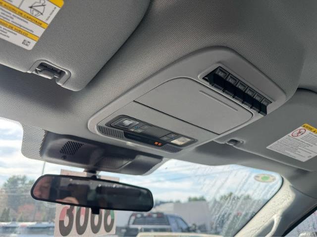 New 2026 Oxford White Ford F-600® XL image 20