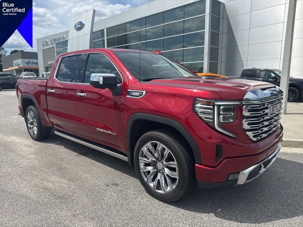2024 GMC Sierra 4WD Crew Cab Short Box Denali's photo