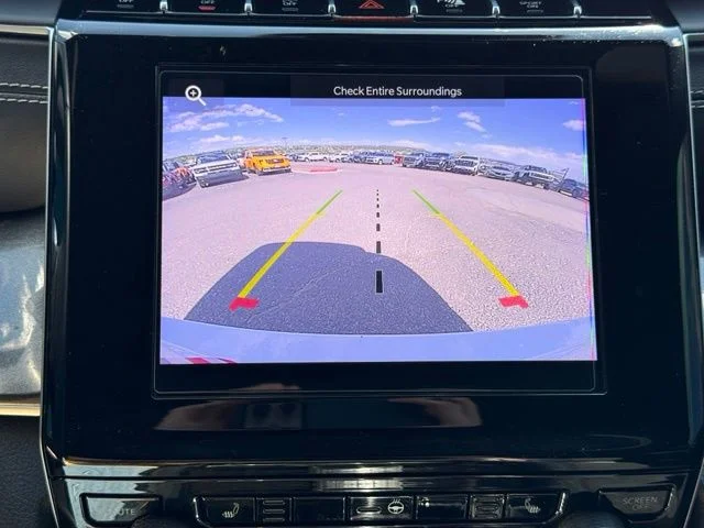 Used 2021 White Jeep Altitude image 32