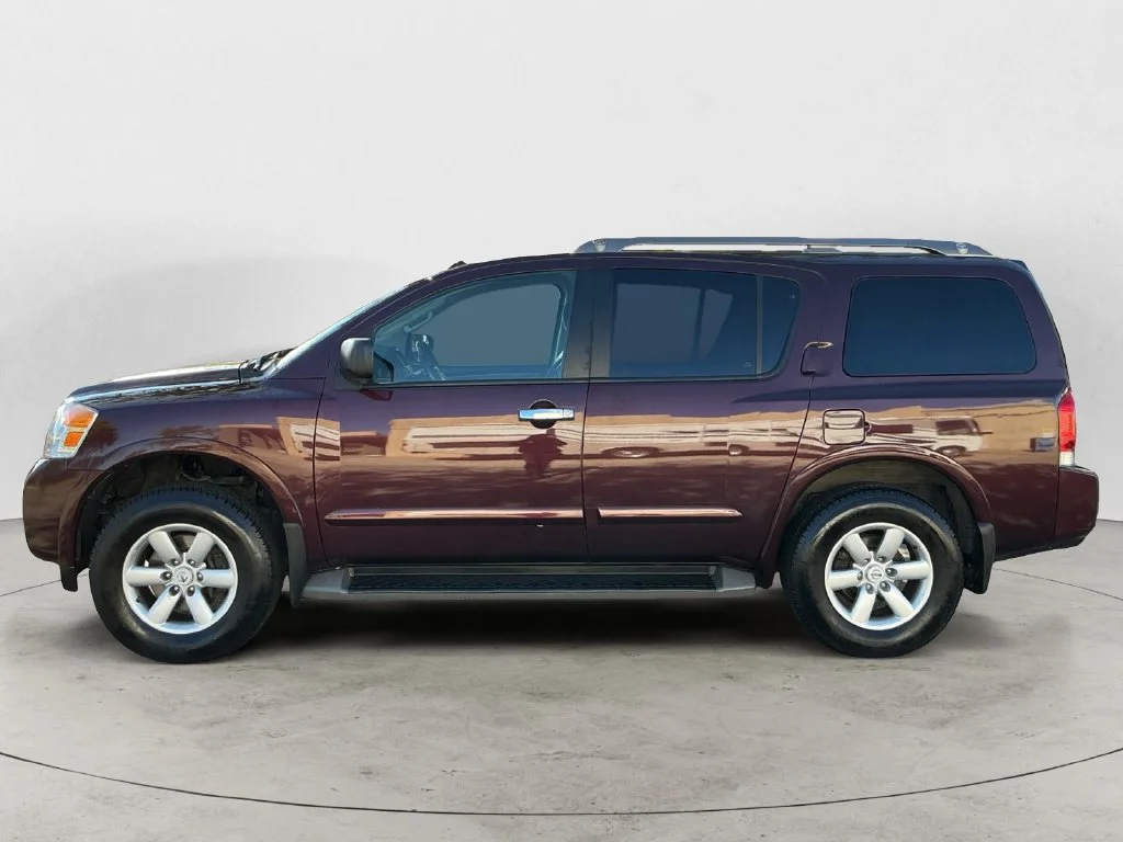 Used 2015 Black Nissan SV image 12