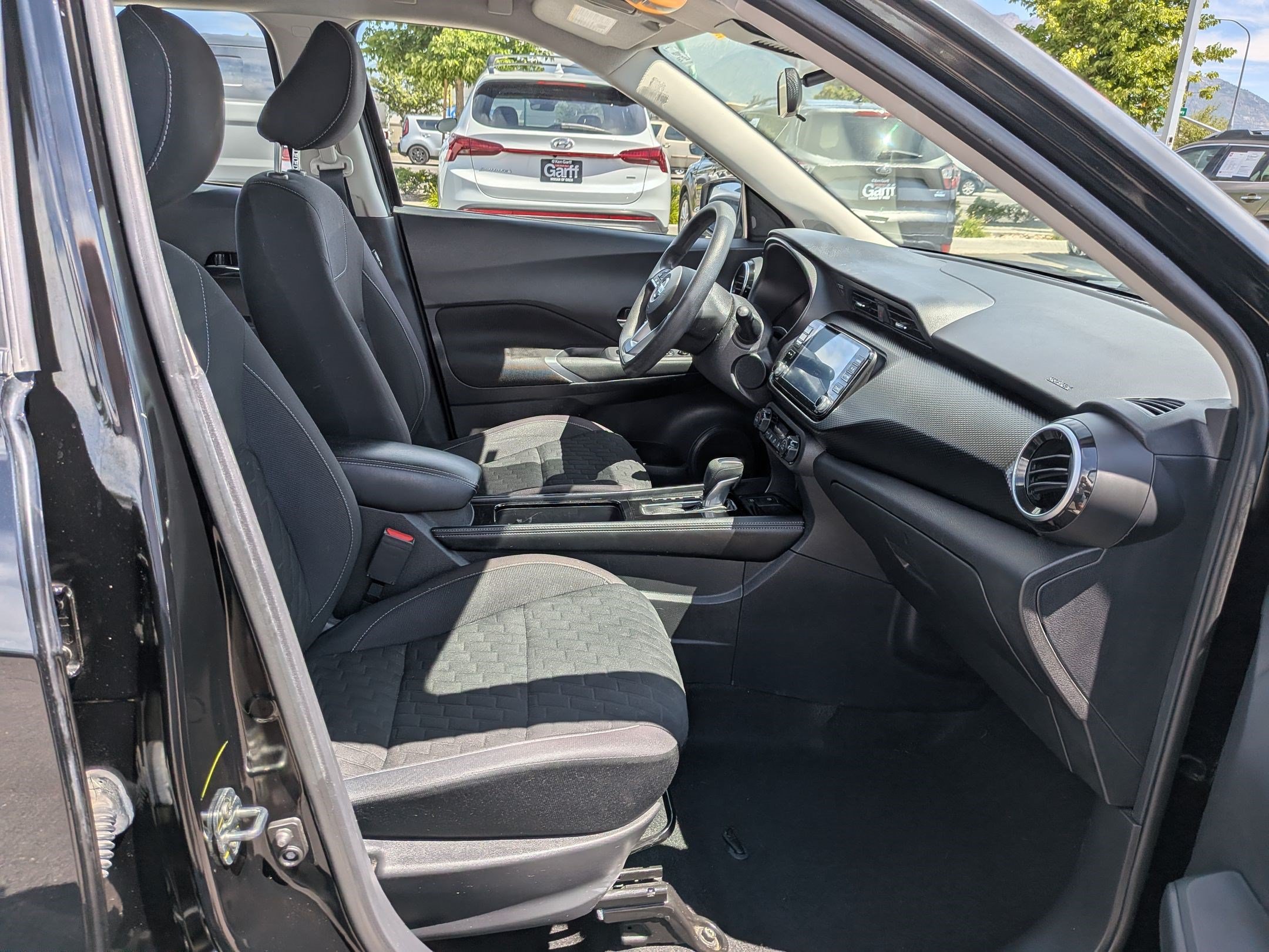 New 2021 Super Black Nissan SV image 28