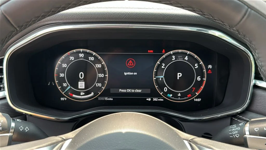 2026 Jaguar F-Pace R-Dynamic S - Photo 16