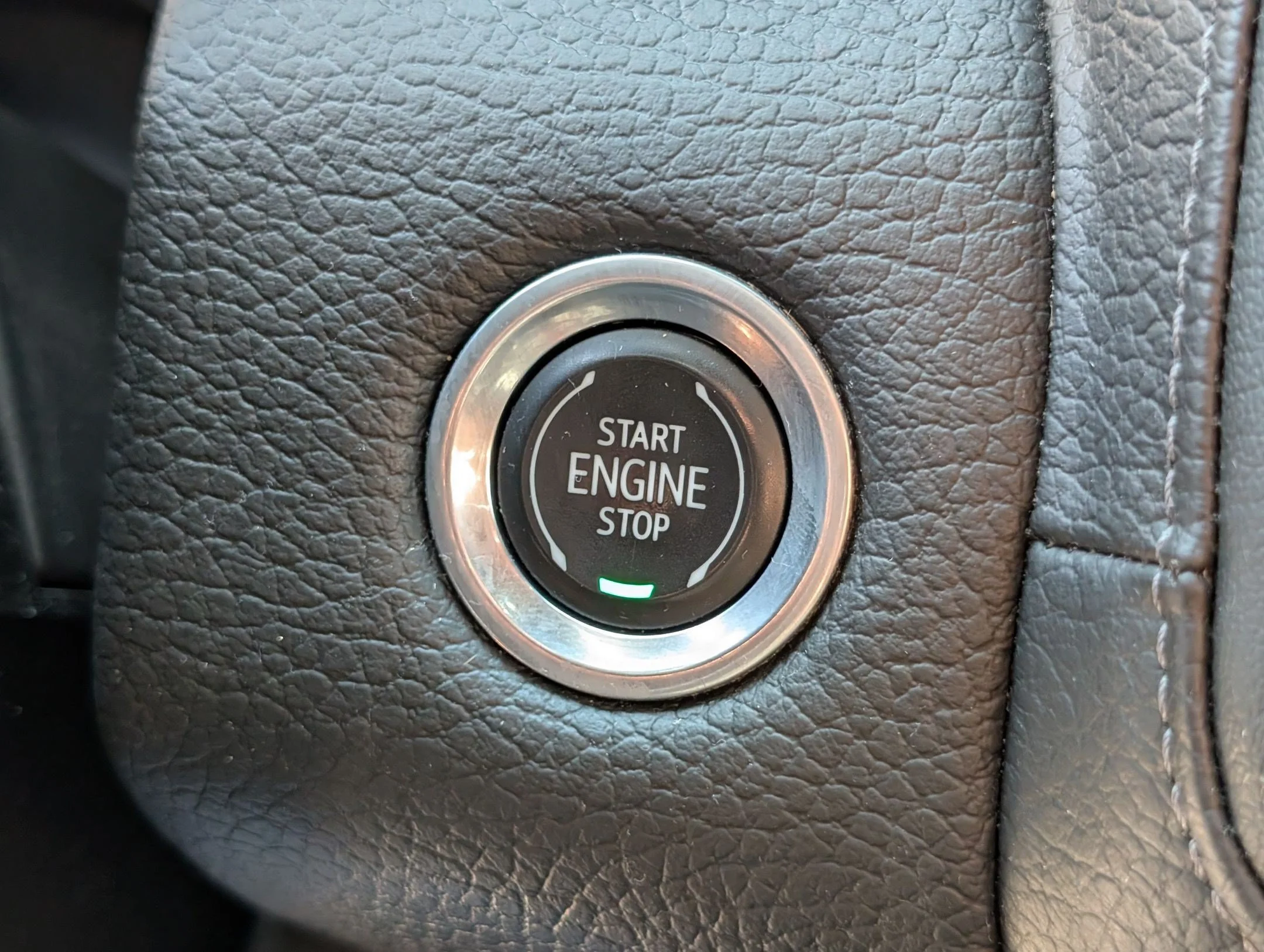 Used 2021 Onyx Black GMC Denali image 18