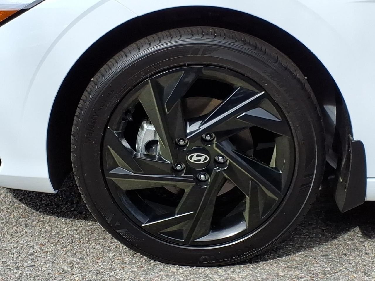 New 2026 Serenity White Hyundai SEL Sport image 11