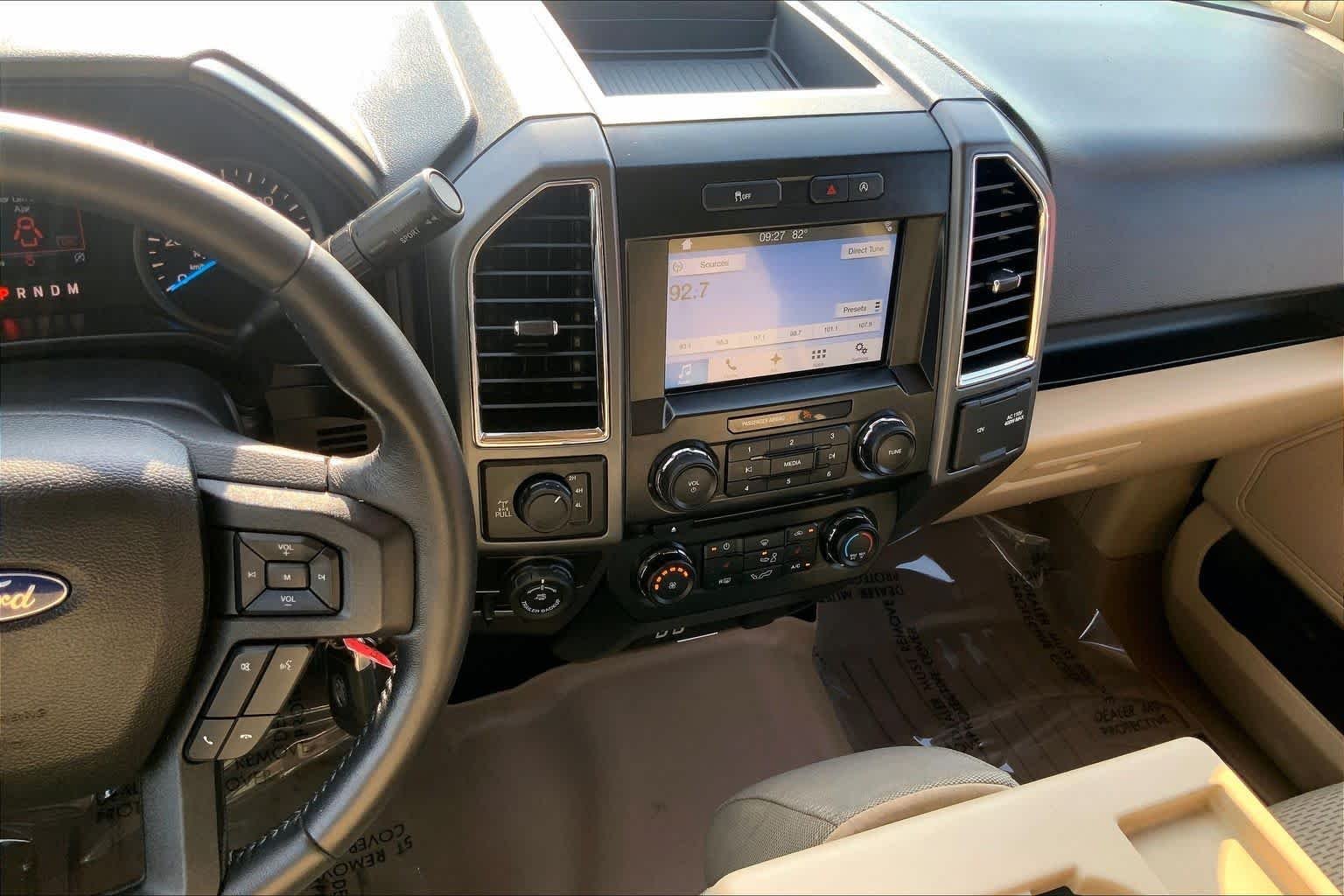 Used 2017 White Gold Ford XLT image 7