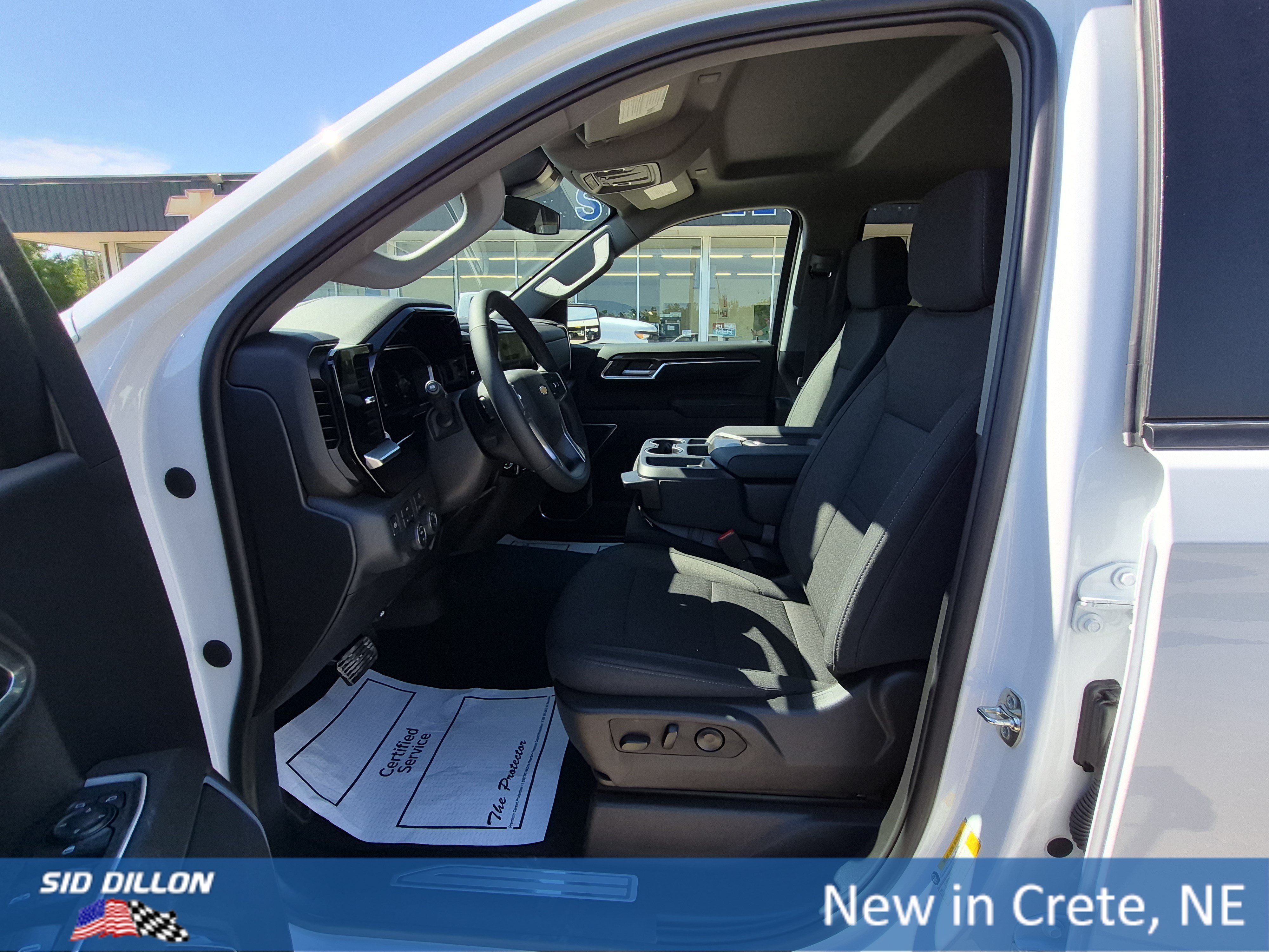 New 2026 Summit White Chevrolet LT image 3
