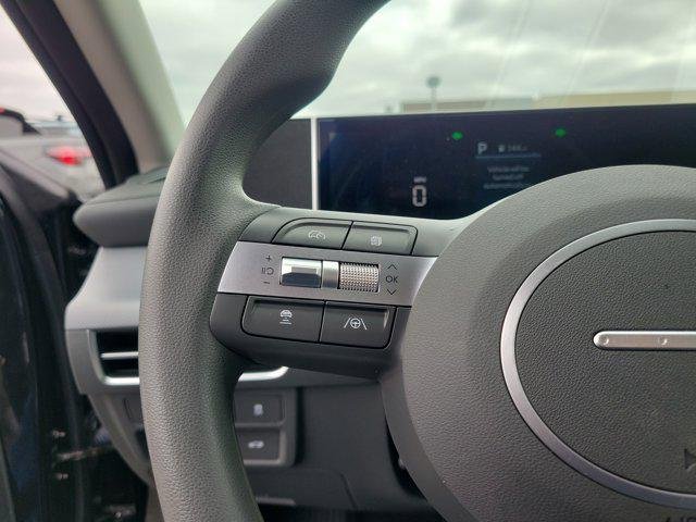 New 2025 Abyss Black Hyundai SEL image 23