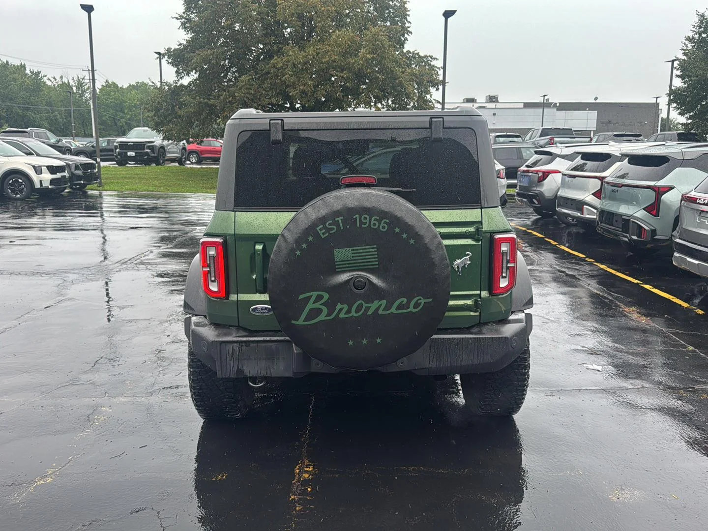 Used 2023 Eruption Green Ford Outer Banks image 6