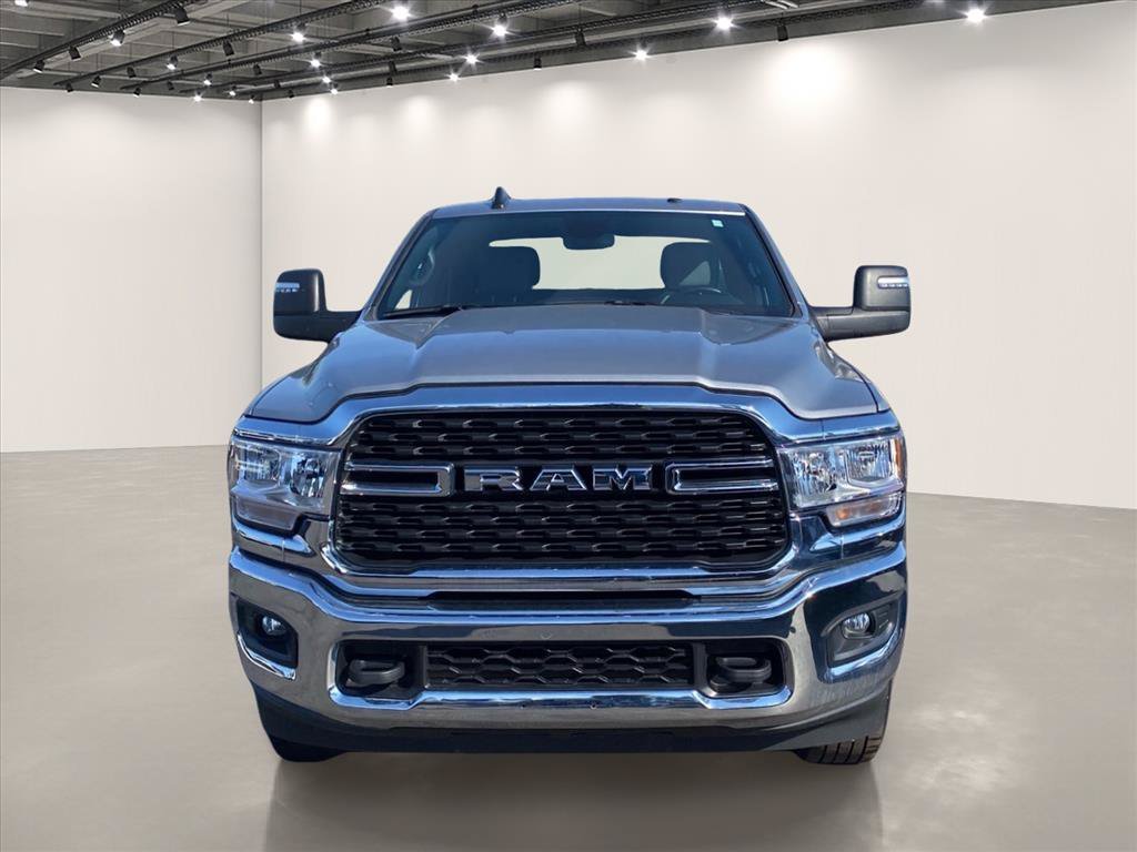 3C6UR5DJXRG413146