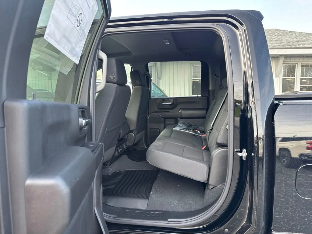 2026 Chevrolet Silverado 2500 HD Custom - Photo 15