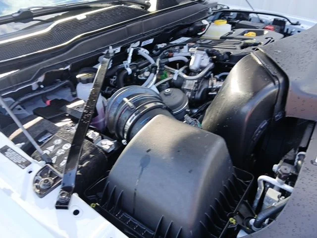 New 2026 Bright White Clear-Coat Exterior Paint RAM Laramie image 64