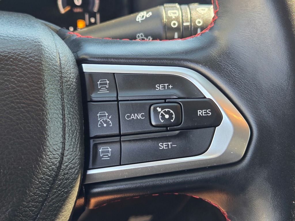 Used 2022 Black Jeep Trailhawk image 24