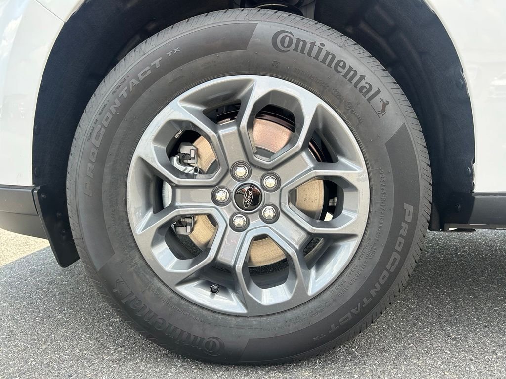 New 2026 Oxford White Ford XLT image 10