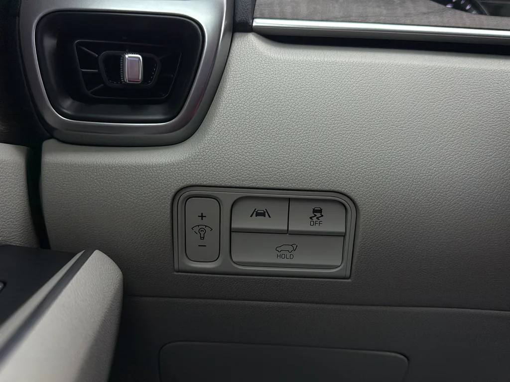 Used 2023 Wolf Gray Kia X-Line EX image 16
