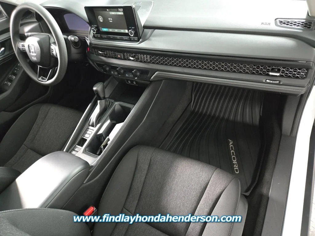 Certified Used 2024 Platinum White Pearl Honda EX image 22