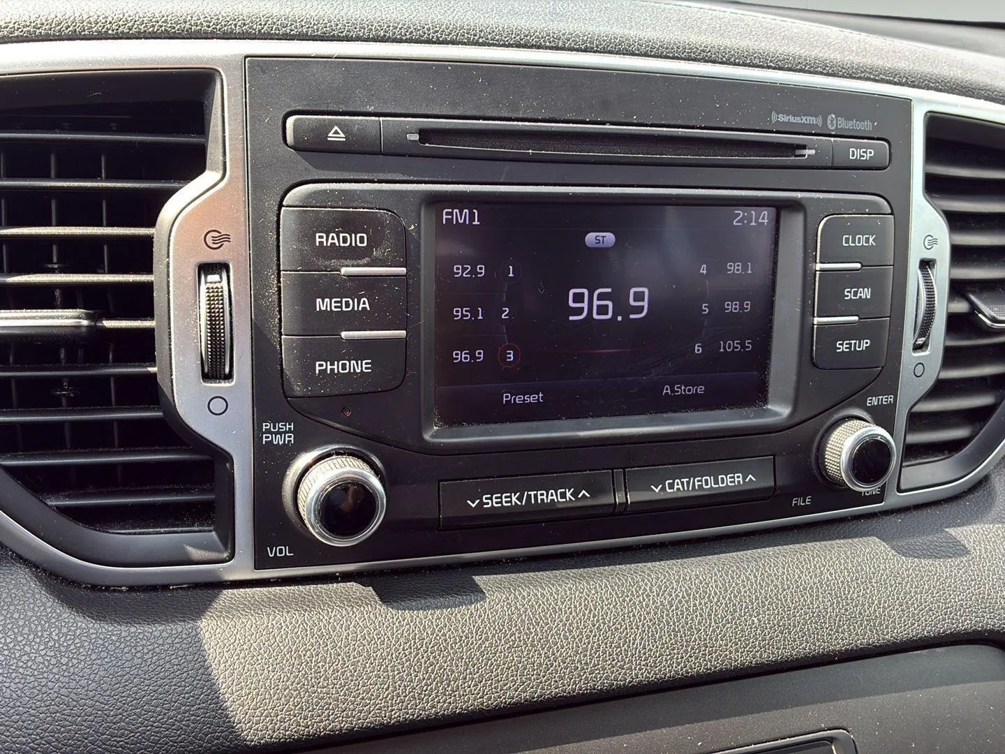 Used 2018 Mineral Silver Kia LX image 23