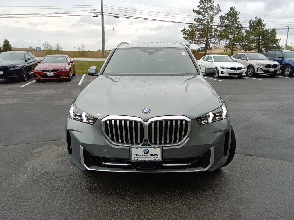 Certified Used 2026 Skyscraper Grey Metallic BMW xDrive40i image 2