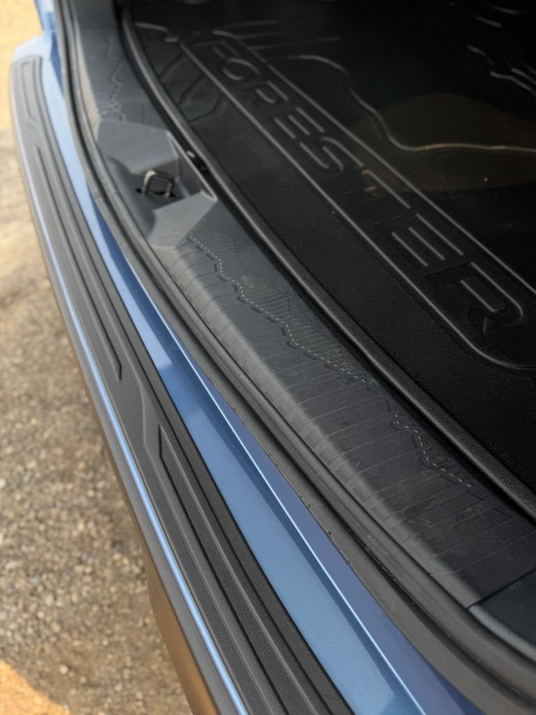 Used 2025 Horizon Blue Pearl Subaru Limited image 41
