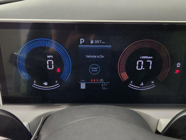 New 2026 White Hyundai SEL AWD image 24