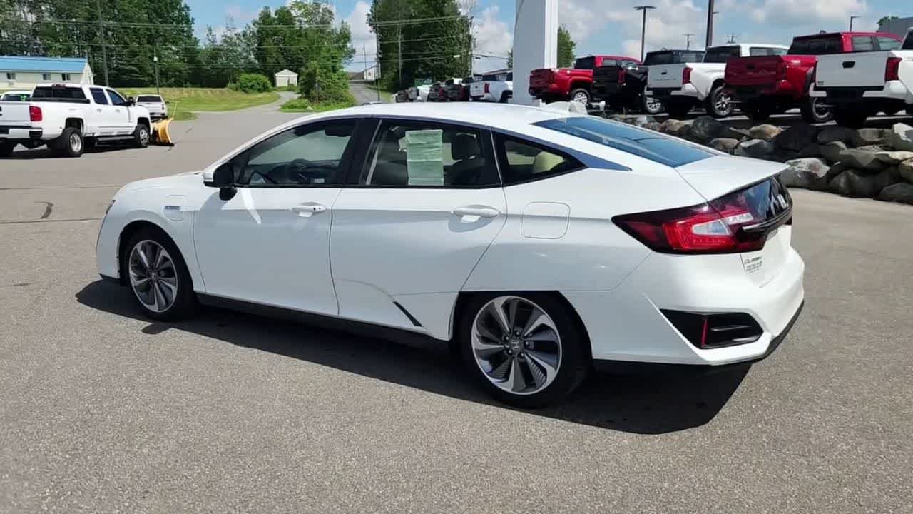 Used 2021 Platinum White Pearl Honda  image 7