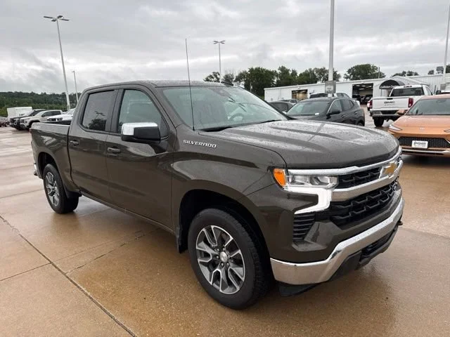 2024 Chevrolet Silverado 1500 LT (2FL)