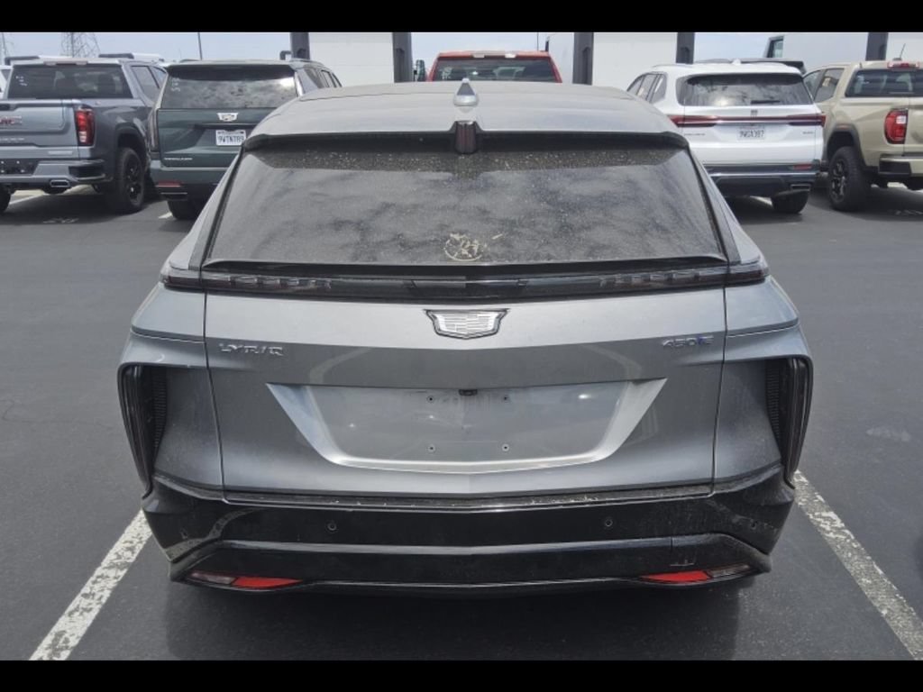 Used 2024 Argent Silver Metallic Cadillac Sport 1 image 4