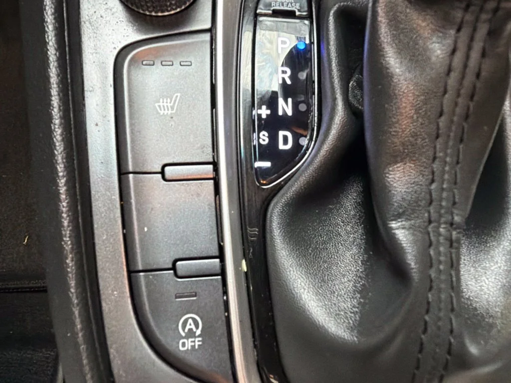 Used 2023 Ecotronic Gray Hyundai Limited image 25