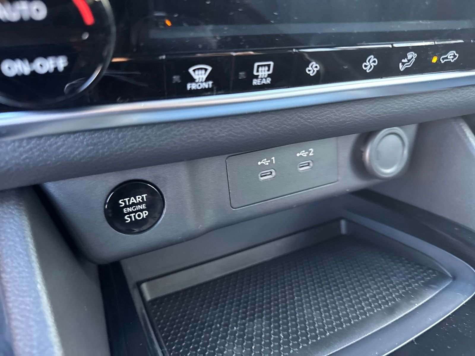 New 2026 Nissan Rogue SV 4D Sport Utility