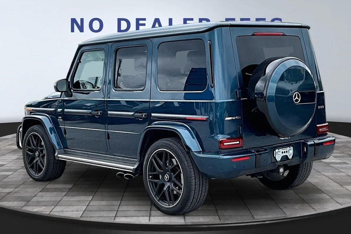 Used 2023 Teal Mercedes-Benz 4MATIC® image 4