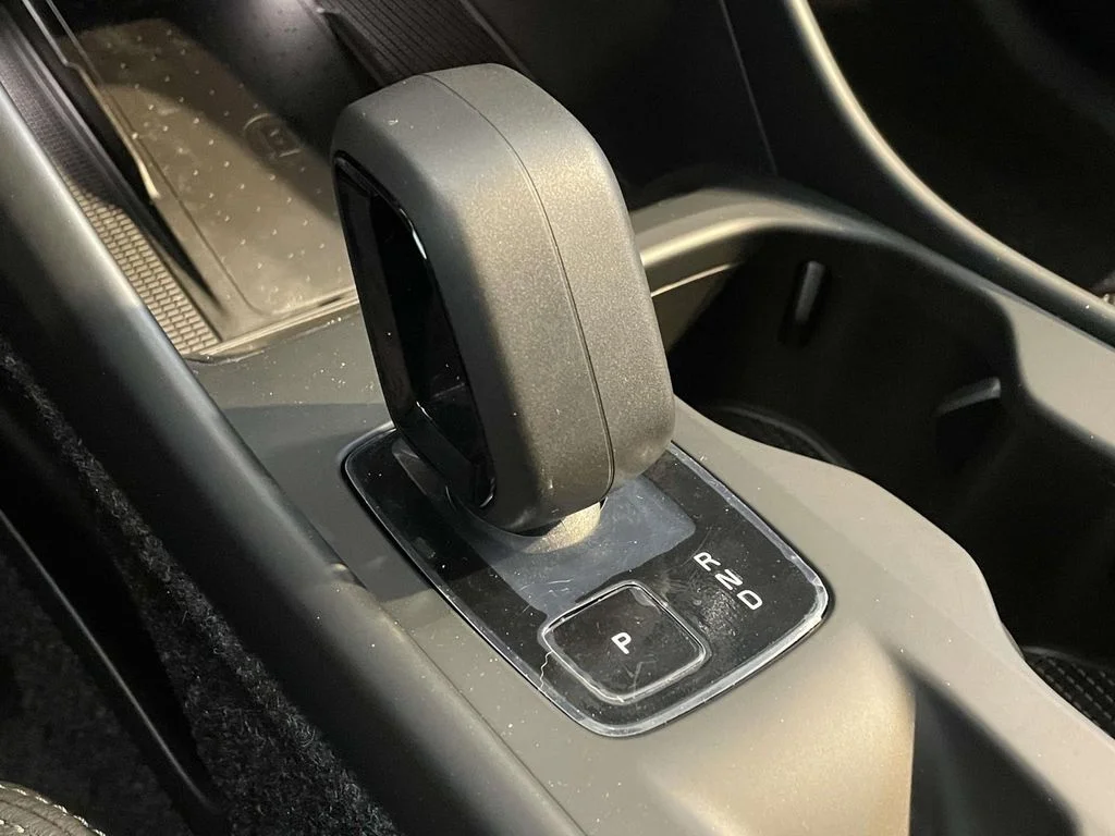 2026 Volvo XC40 Core - Photo 30