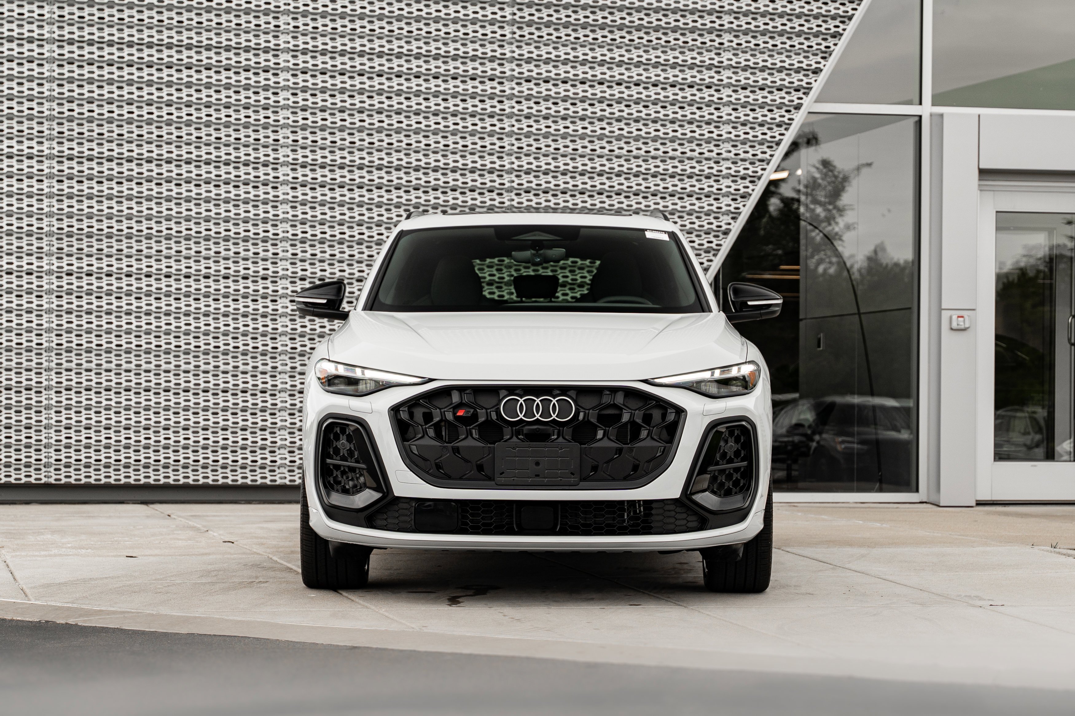 New 2026 Glacier Audi Premium Plus image 36